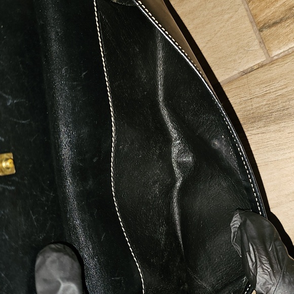 Gucci Long Black Wallet in EUC | BOX & Gucci PAPER included! - Picture 6 of 13